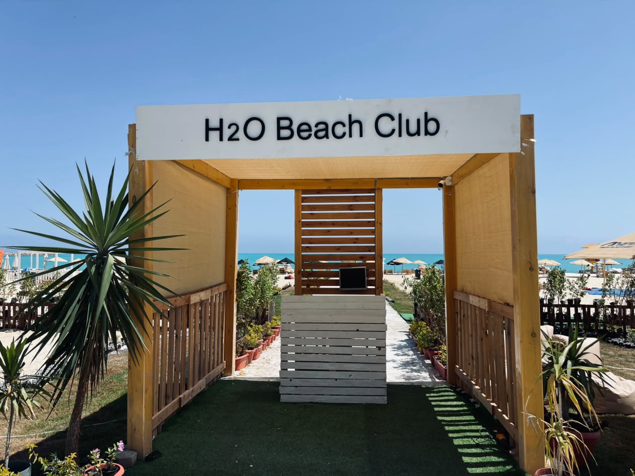 H2O Beach